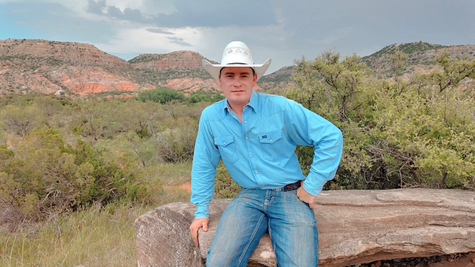 Carson Jeffrey at Rose Music Hall (Inside) on April 18, 2026